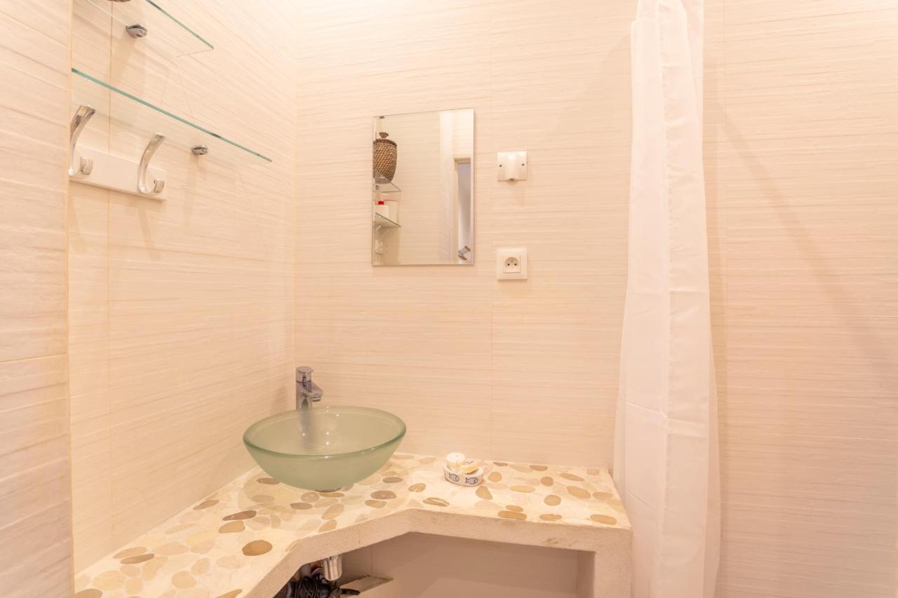 Appartement "Les Pieds Dans L'Eau" 1 Chambre Parking Jo Marseille Kültér fotó